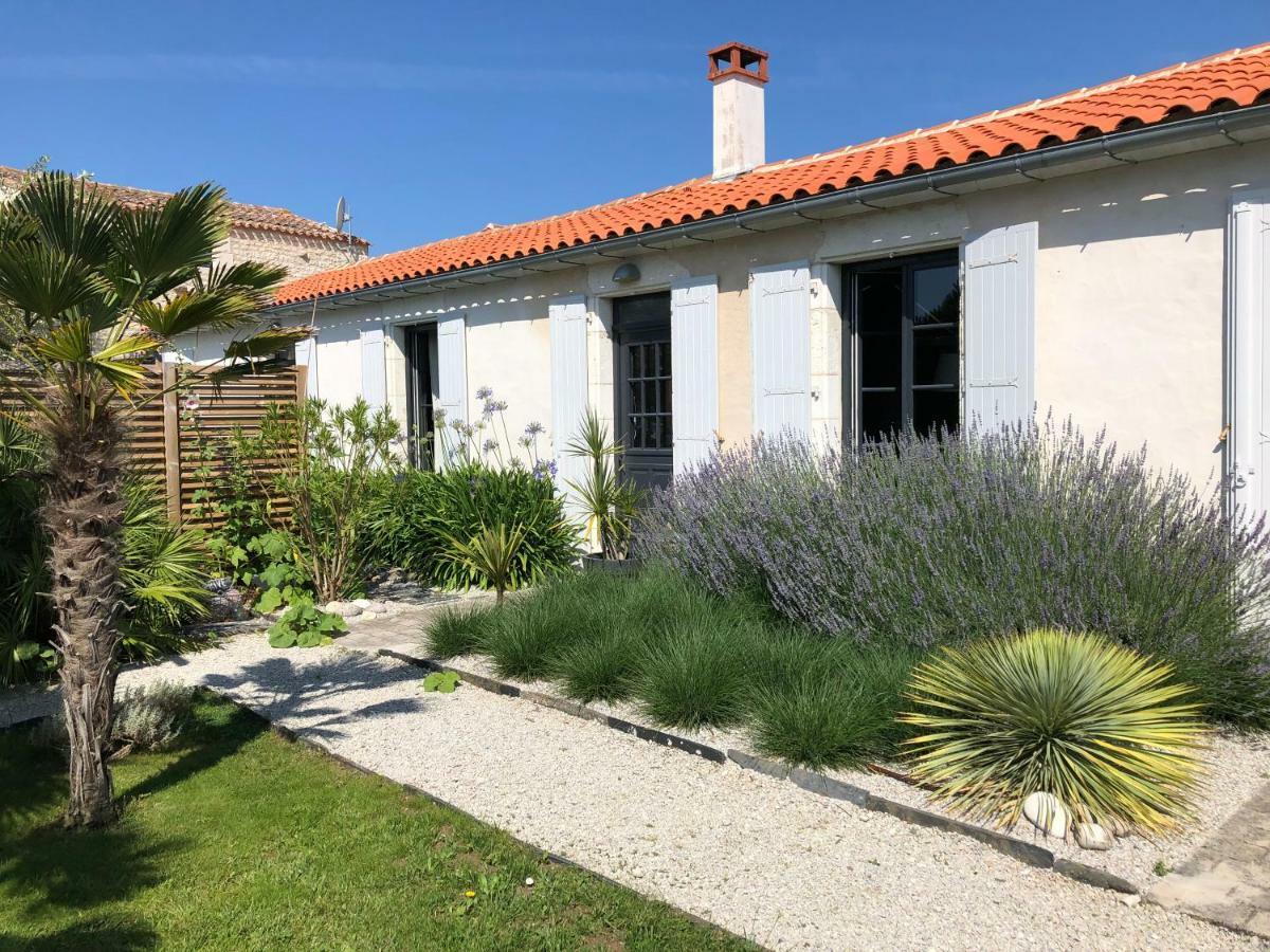 Vents Et Marees Saint-Pierre-d'Oleron Exterior photo